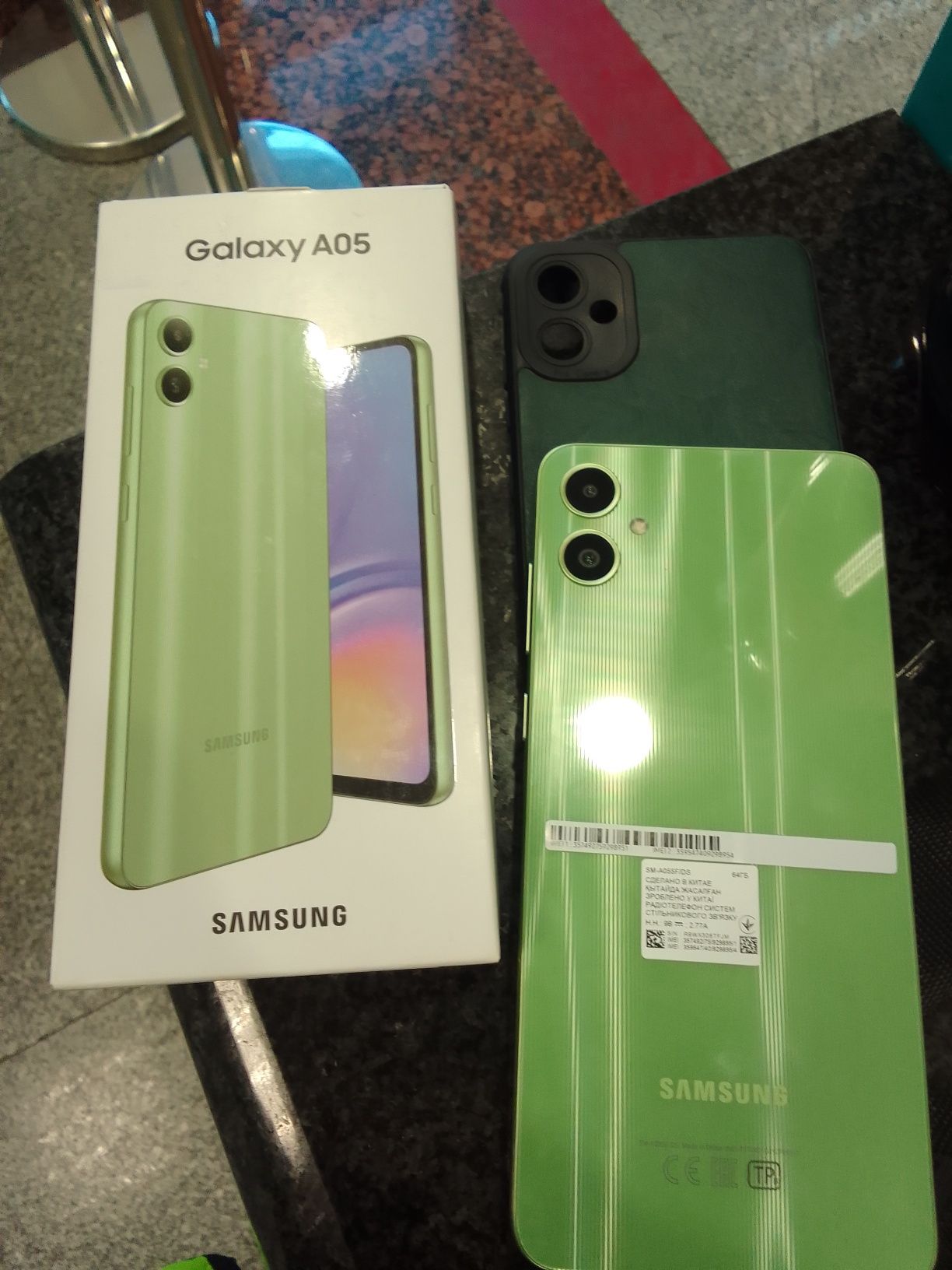 Телефон продаю Galaxy A05