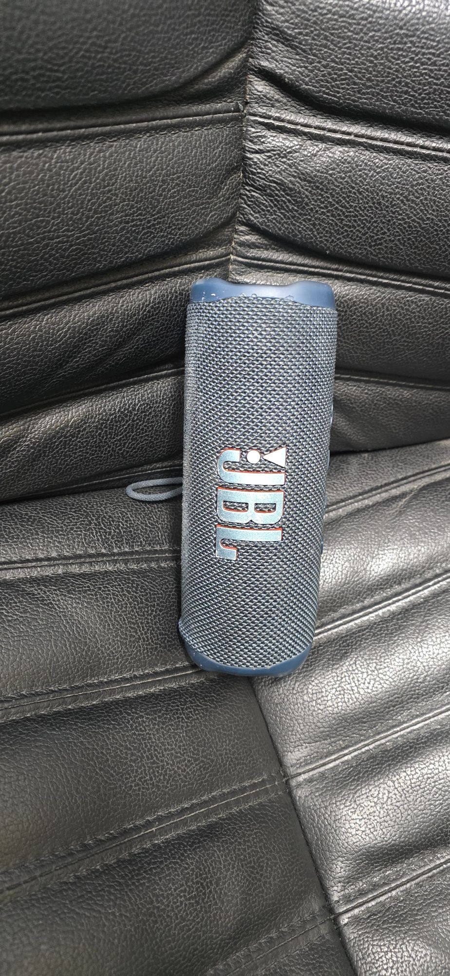 Tонколонка JBL Flip 6 90лв