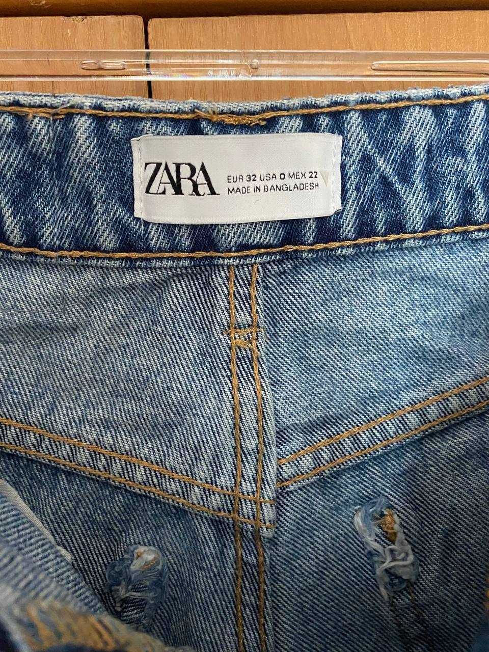 Джинсы ZARA, чуть укороченные, идеальное состояние