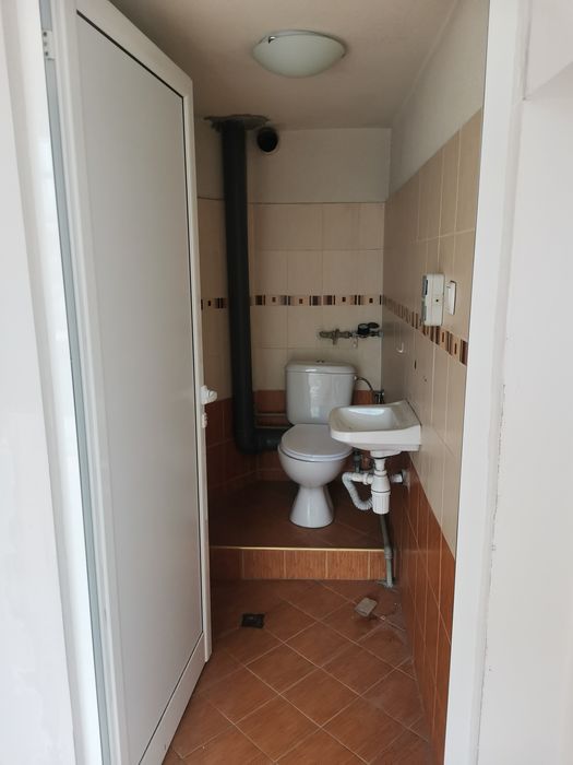 Дава се под наем Магазин в София, Иван Вазов - 57 кв.м за 663 € - Снимка #8