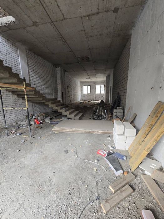 Нежилое помещение в ЖК Мухташам на Алайском 271квм