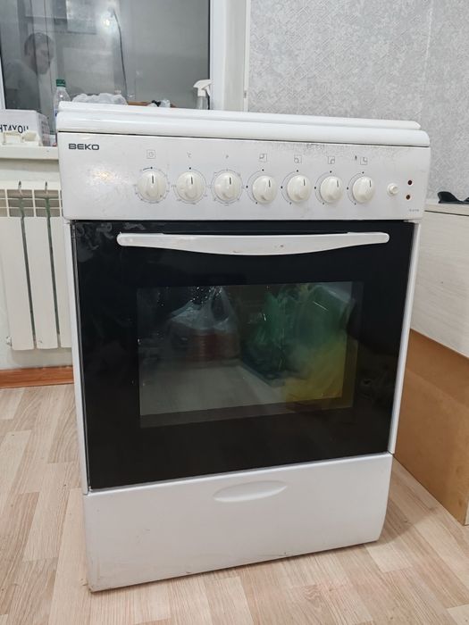 Продам газовую плиту в хорошем состоянии