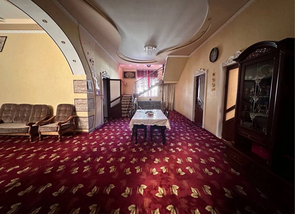 Продажа дома в Амир Темур махалле 6 соток!