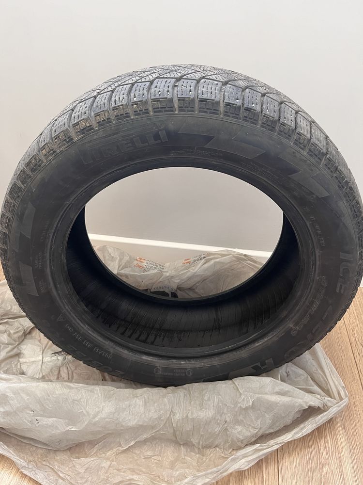 Продам зимнюю резину pirelli