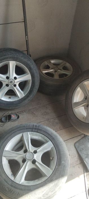 Yorilmagan svarkasi yoʻq 4 dona