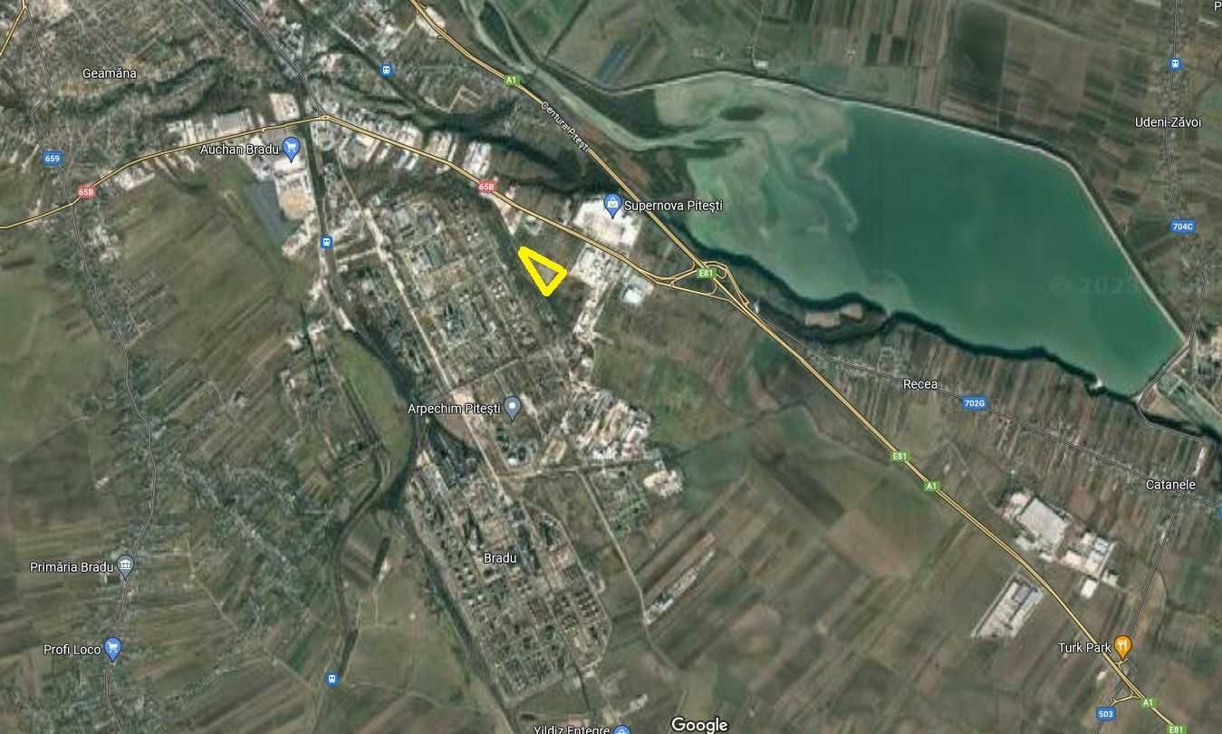 Teren 18125-35750 mp, intravilan industrial depozitare comercial Bradu