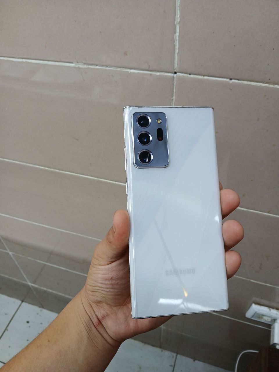 Telefon sotiladi Samsung