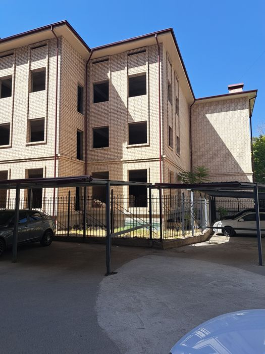 Продаётся здания Чиланзарский район