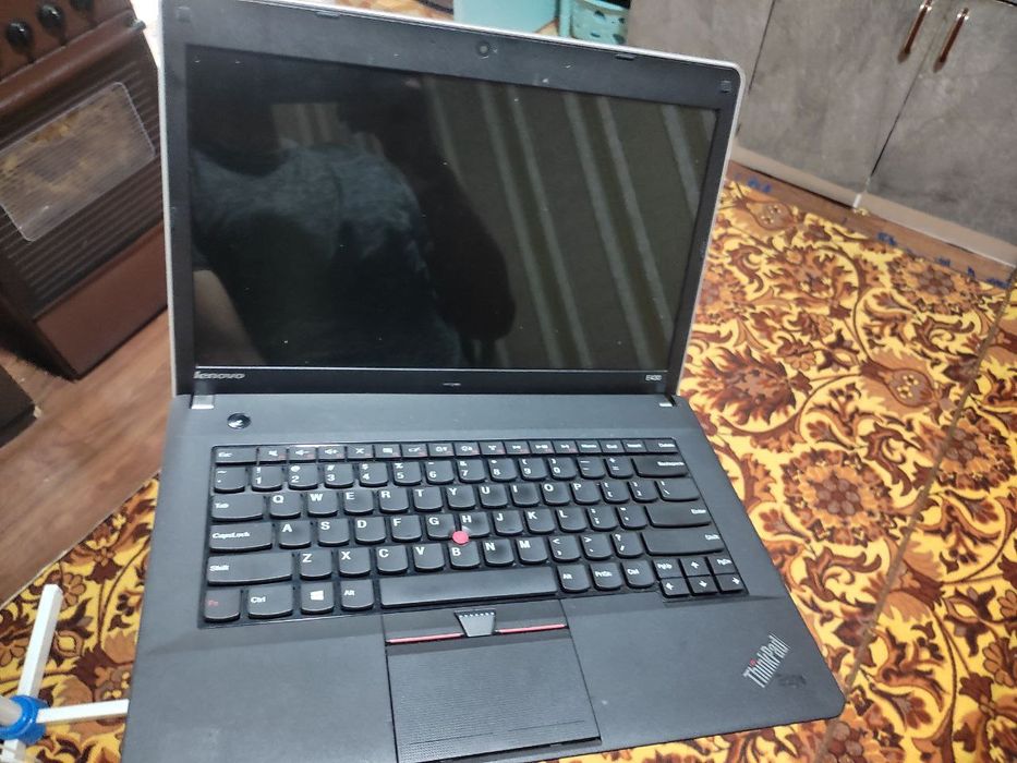Noutbook thinkpad