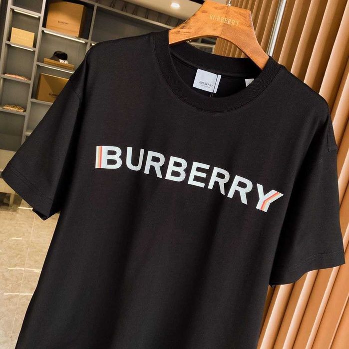 Тениска Burberry бяла и черна