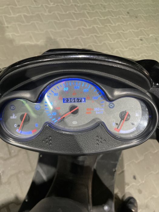 Yamaha majesty 125