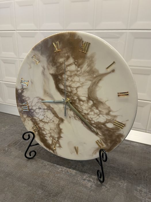 Ceas de perete din rășină diametru 30 cm