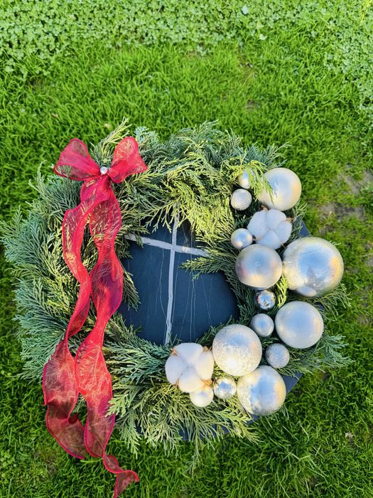 Aranjamente si coronite de Craciun