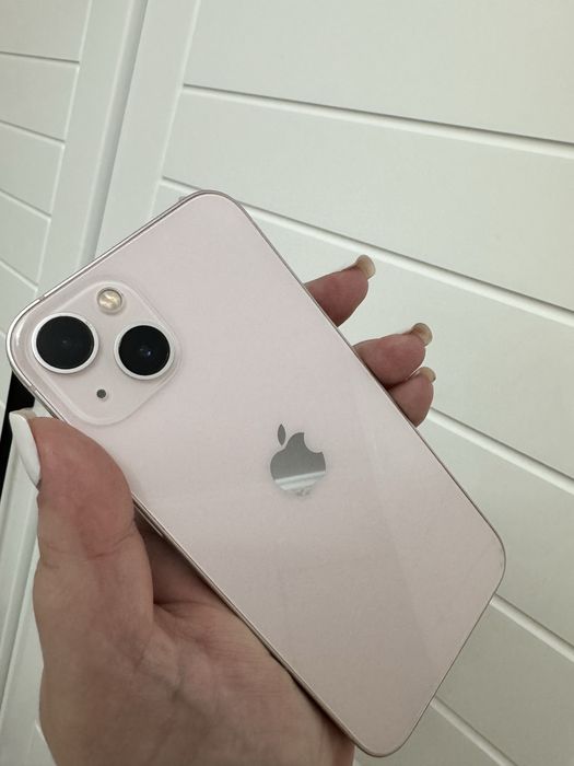 Продается Айфон 13 (iphone 13)