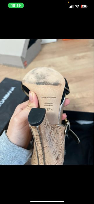 tocuri dolce gabbana (pretul este negociabil)