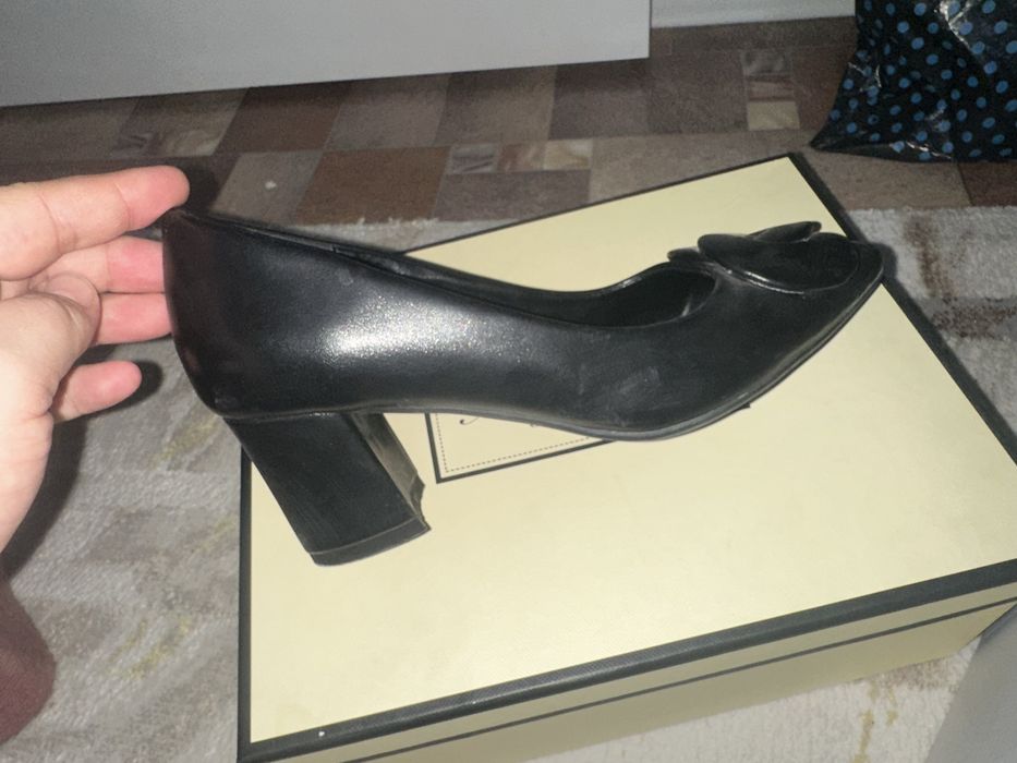 Туфли 15000, бежевый и черный