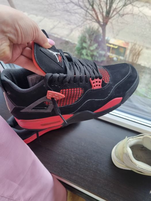 Adidasi Air Jordan