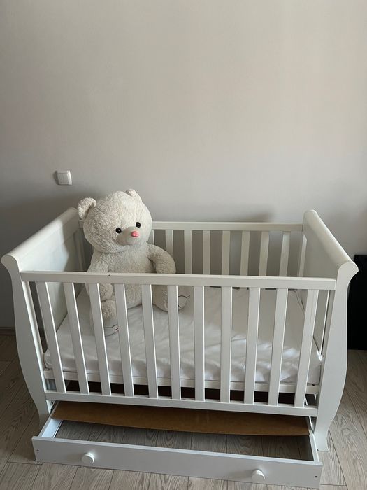 Patut bebe/copil 3 inaltimi + saltea Cu accesorii si Calut cadou