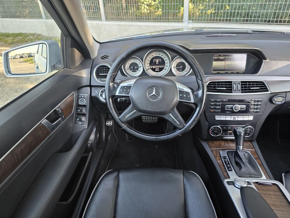 Mercedes C250 CDI 204 CP automata proprietar