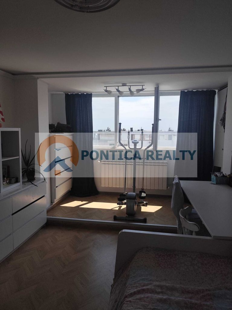 Продава се Многостаен апартамент в Бургас, Лазур - 160 кв.м за 2813 €/кв.м - Снимка #18