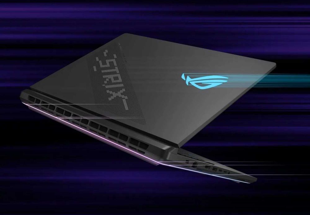 Asus ROG Strix SCAR 18 G835LX ULTRA9-275HX/64GB DDR5/2TB SSD/RTX5090