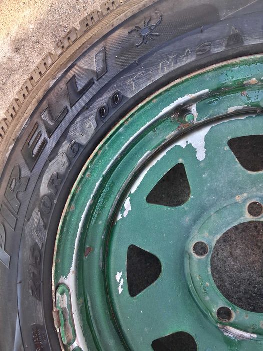 215/70 R 16 гуми с джанти