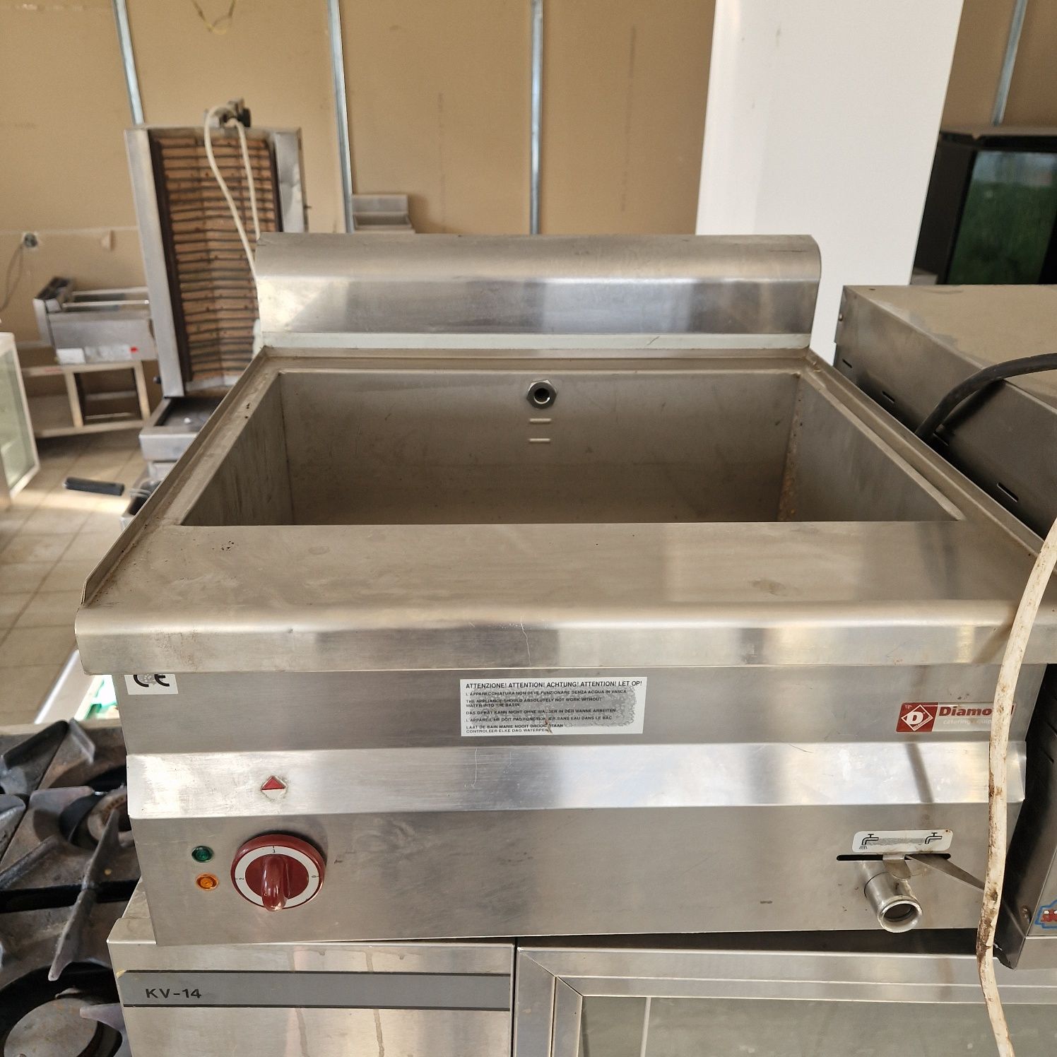 Aparat gratinat, masa calda,  Carucior tavi, patiserie sau gastro dubl