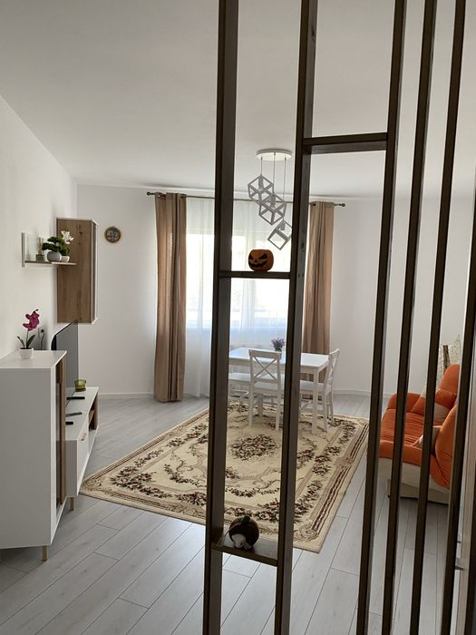 Inchiriere  2 camere sector 6