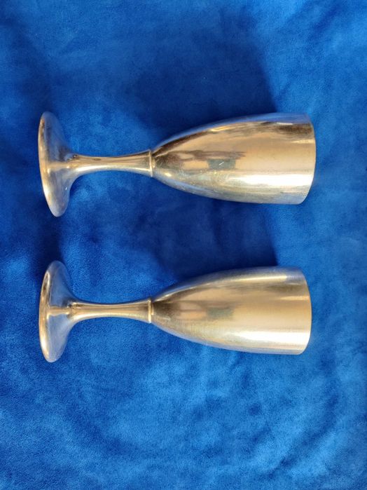 2 Pahare argint masiv vin / sampanie - 1500lei pret fix