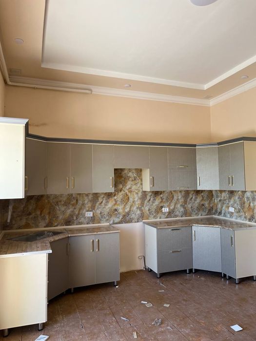 Кухни мебел акрил