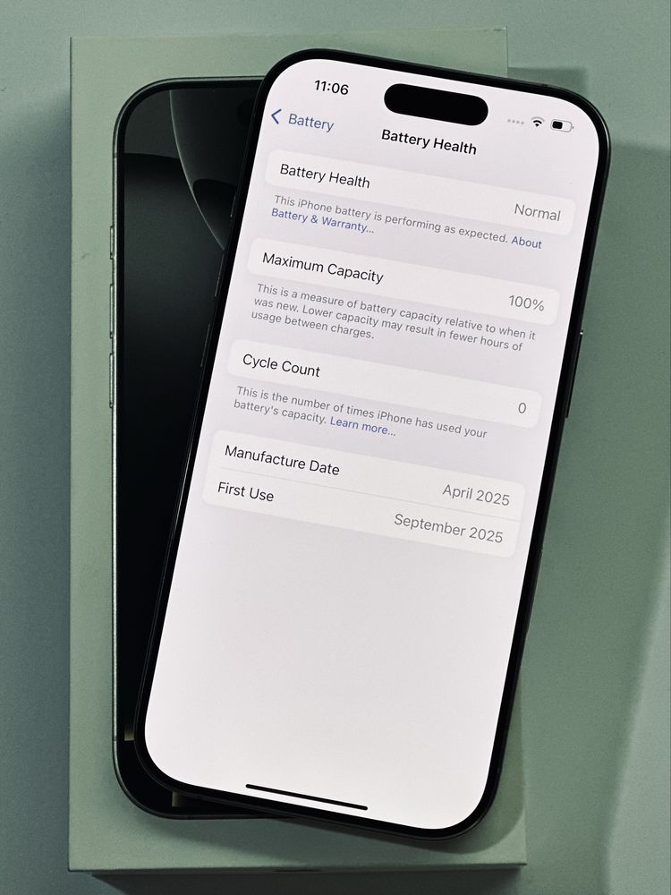 Нов! iPhone 16 Pro Titanium 100% battery