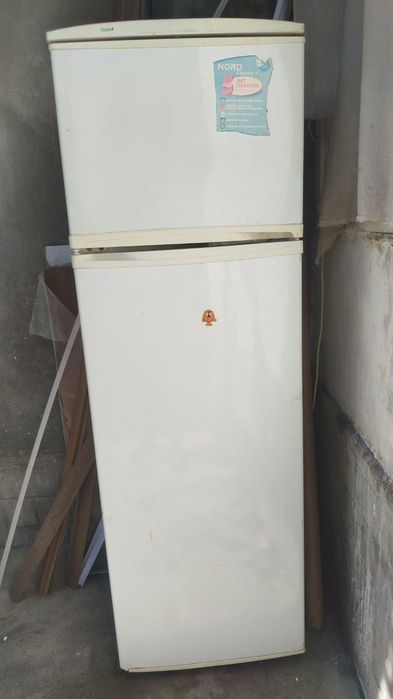 Xolodilnik sotiladi sirochni