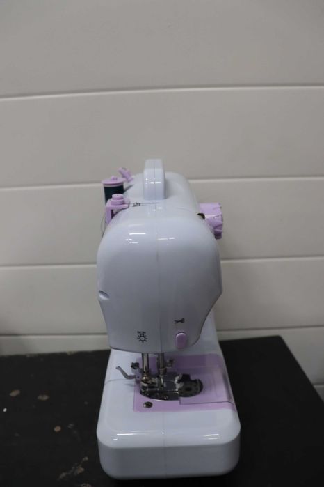 Електрическа шевна машина Leogreen, за начинаещи с 12 програми