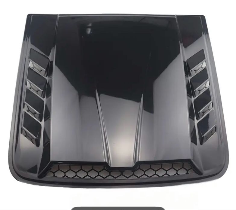 Воздухозаборник на капот