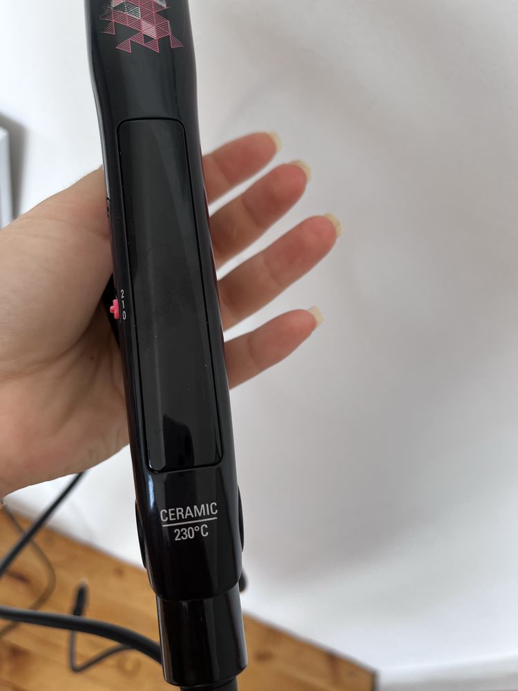Преса за коса Rowenta ceramic 230 градуса