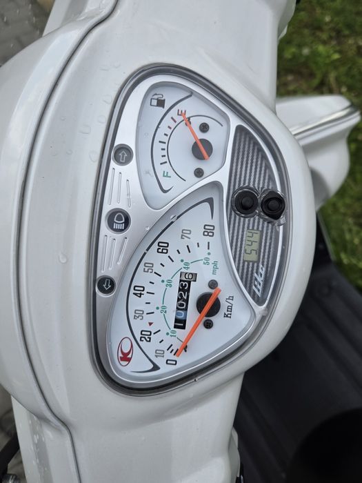 Scuter Kymco Like 49 cm³ – Fără permis! – Iași