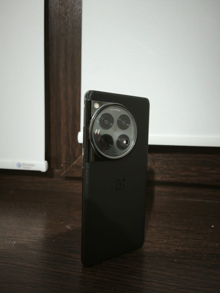 OnePlus 12 12/256