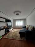 Vând apartament urgent