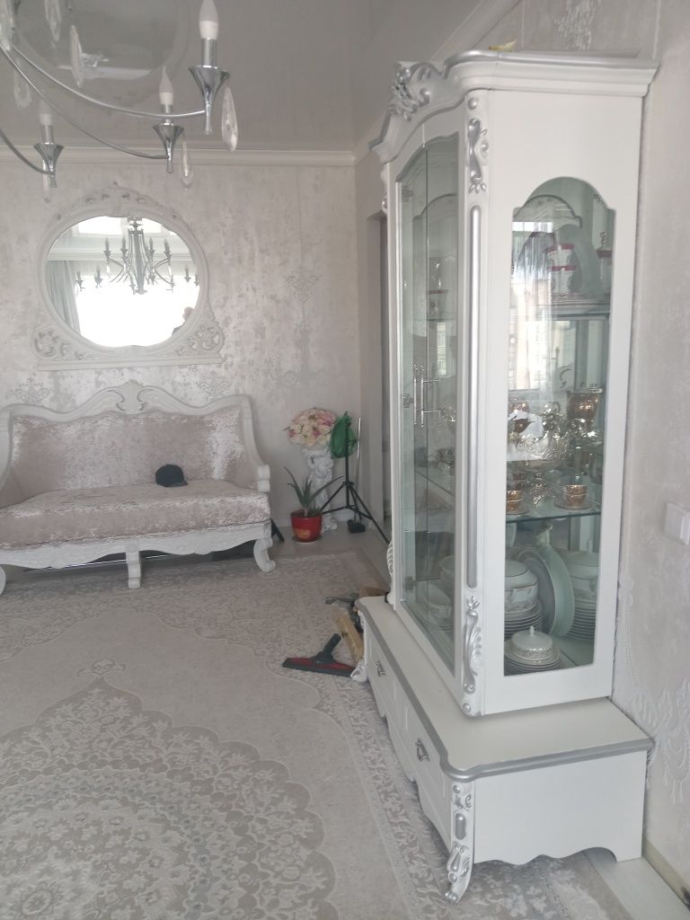 Буфет, сервант 60 тыс. тг.