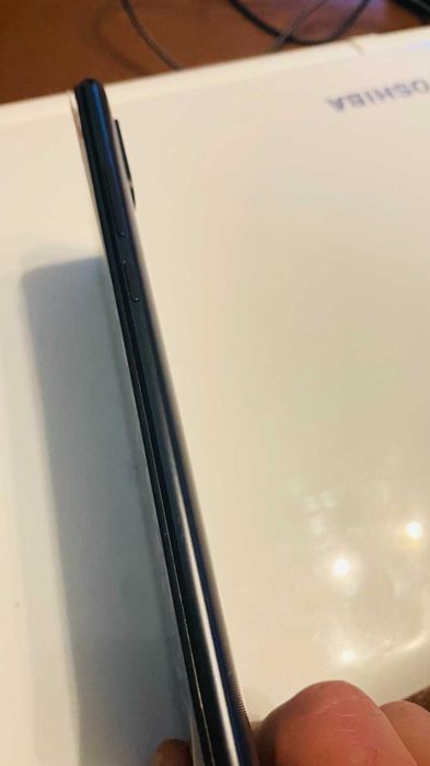 Телефон Xiaomi Redmi 9A чисто нов