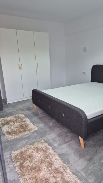 Inchiriez apartament 3 camere, prima inchiriere, totul nou