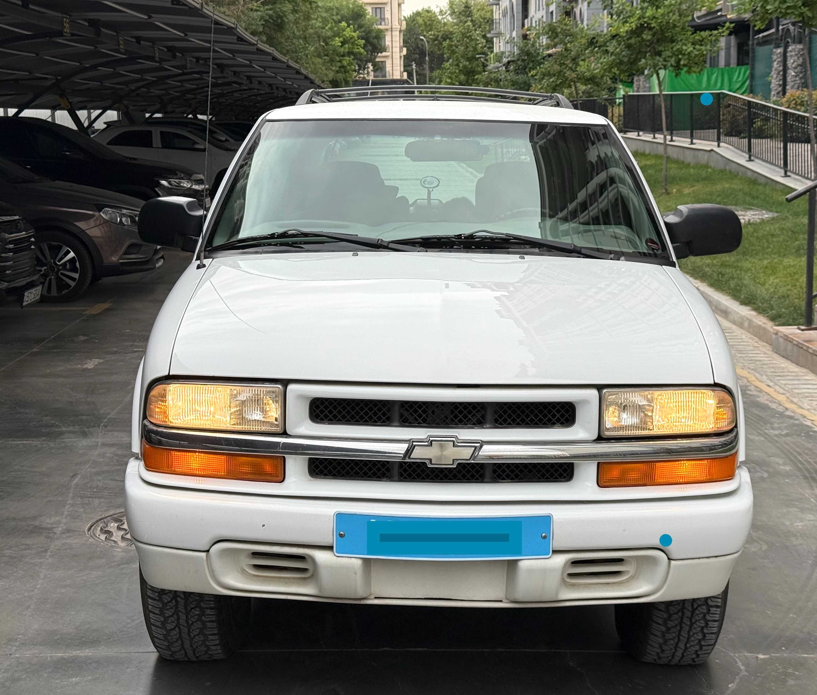 CHEVROLET BLAZER LS (США), автомат - дипномер, не растаможен