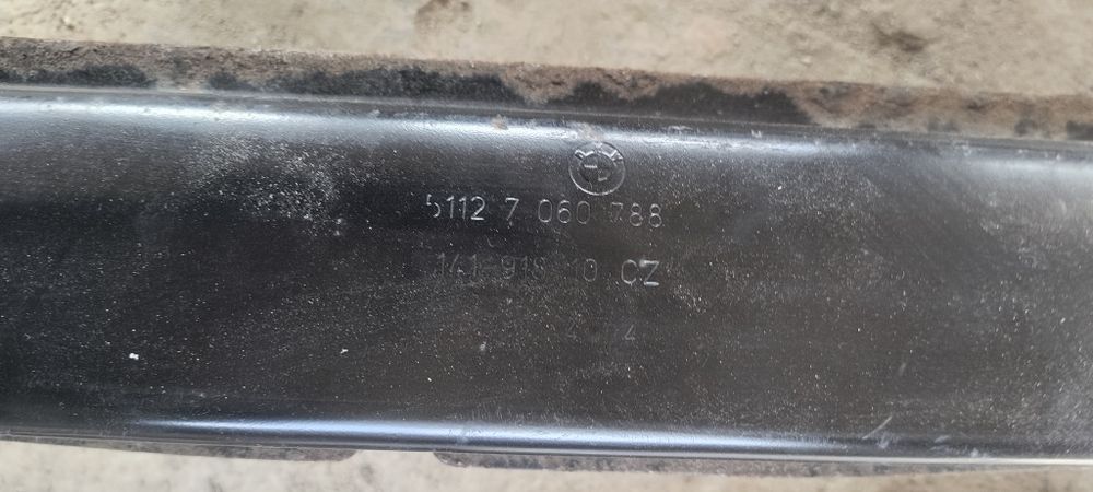 Задна Броня и греда БМВ е61 2005 оригинални