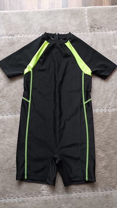 Costum întreg de înot băieți 7 ani