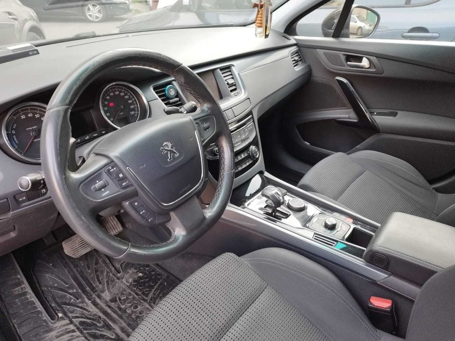 Peugeot 508 Hybrid4 2012, AWD, 243.000 km, 5200 €