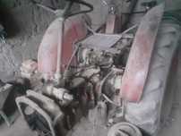 Universal v 445 karobka qismi