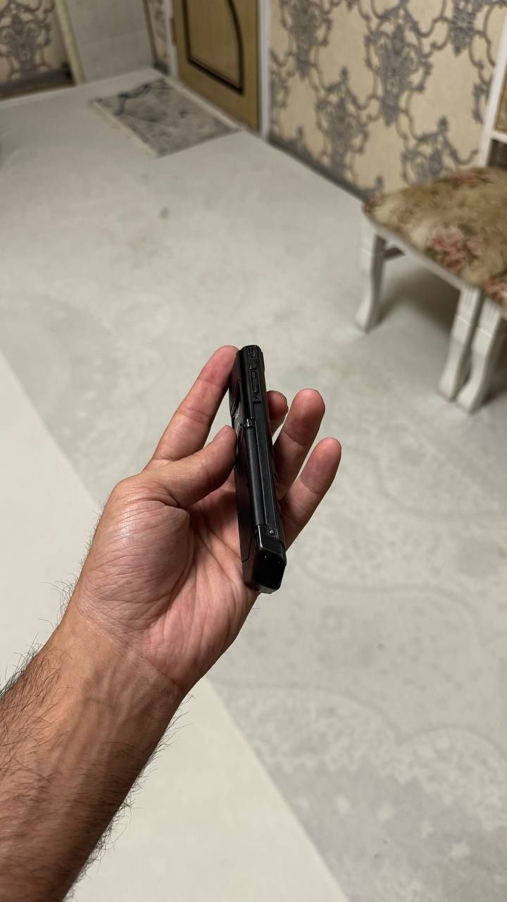 Vertu signature zor sastayanya