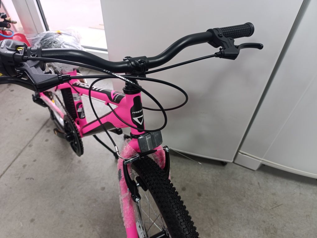 Ново!!! Детско колело 20 MTB CYBERTRECK GIRLS - 6 СКОРОСТИ