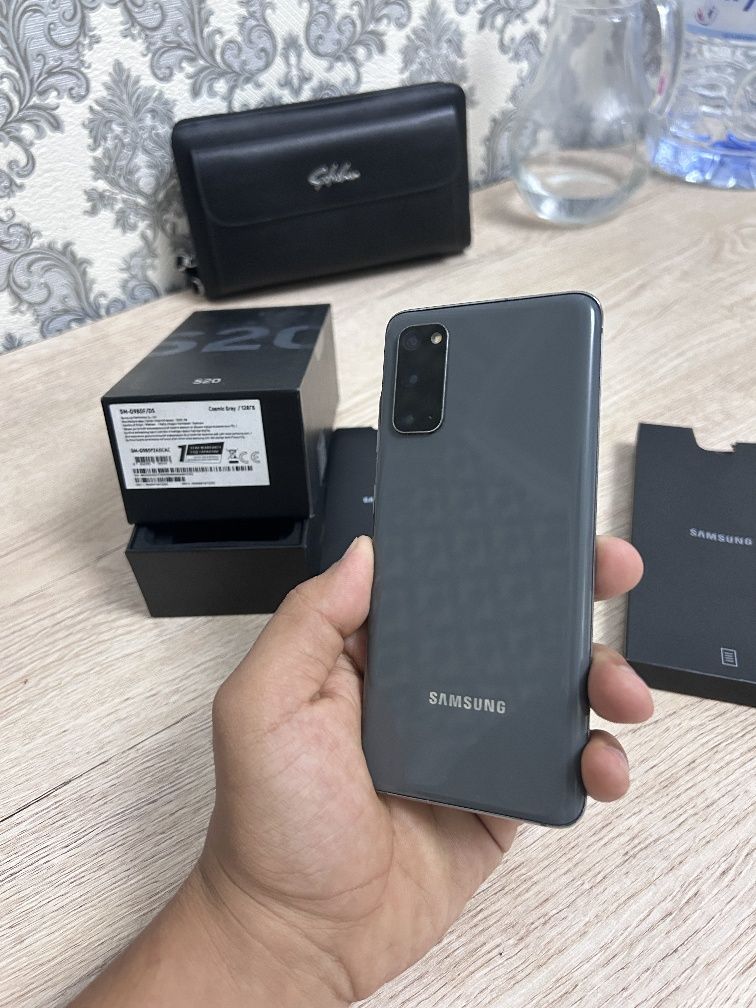 Samsung S20 official 2 sim 128 Gb
