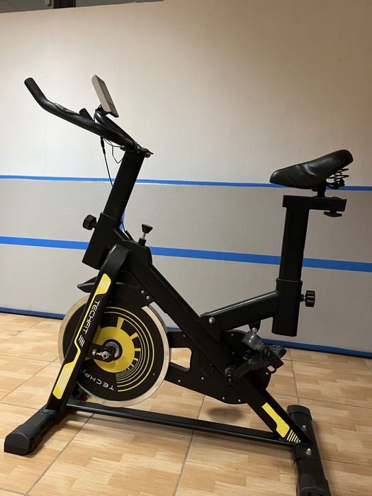Bicicleta spinning TECHFIT